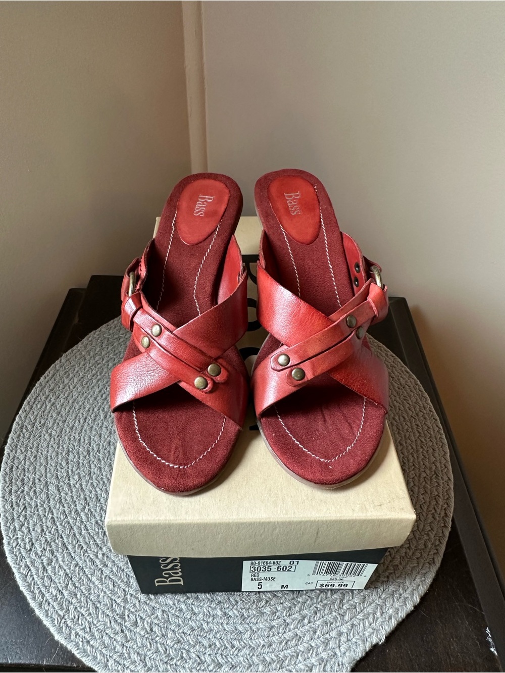 Bass Women's Red Crisscross Leather Mule Sandals